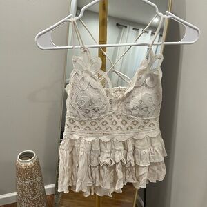 Flowy Lace Cropped Tank